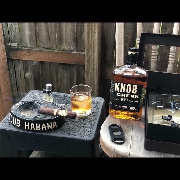 Profile Picture of Doug Randels (@slednar) on Poshmark