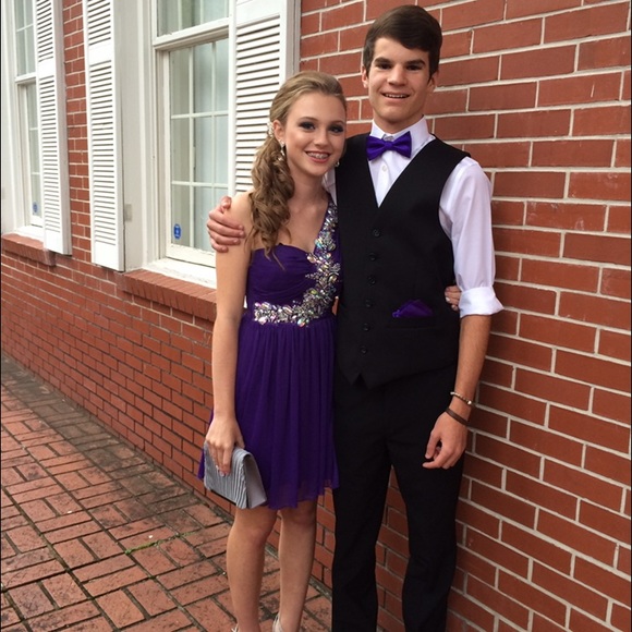 Profile Picture of Katelyn Bialorucki (@katelynlane01) on Poshmark