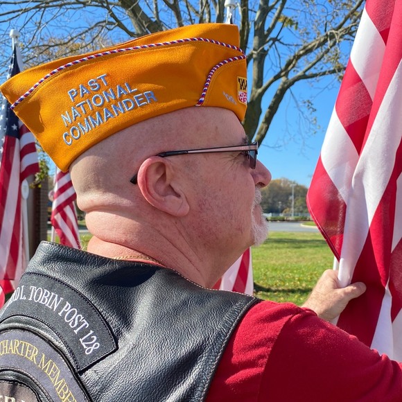 Profile Picture of William Sparwasser (@wsparwasser) on Poshmark