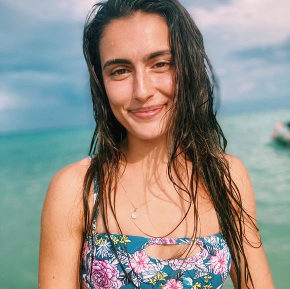 Profile Picture of Sarah Dunick (@sarahdunick) on Poshmark