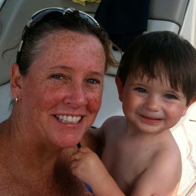 Laurie Fletcher - Twitter Profile Picture of Laurie Fletcher (@liamsmoms) on Twitter