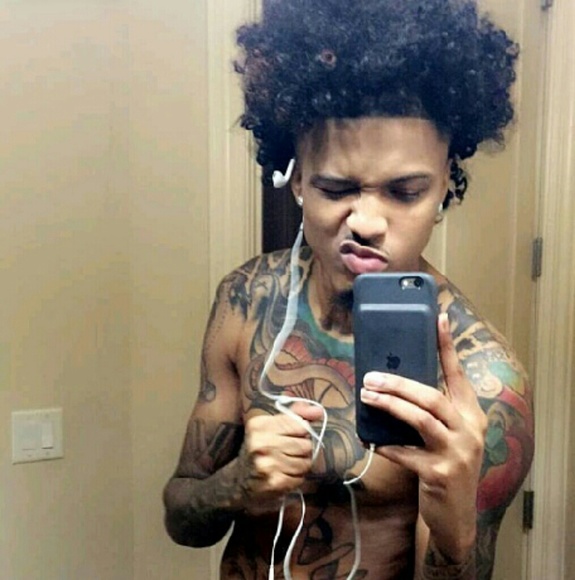 Profile Picture of Aniyah Ringgold (@ringgold93) on Poshmark