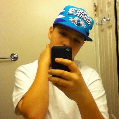 Profile Picture of Jeremiah Alvarado (@35_jeremiah) on Twitter