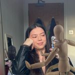 Profile Picture of ᴸᵃᵘʳᵉⁿ ᴼˢᵇᵒʳⁿᵉ ᵏᶦⁿᵍ (@lauren_the_enigma) on Instagram