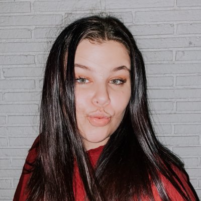 Profile Picture of Kate Waggoner (@katewaggonerr) on Twitter