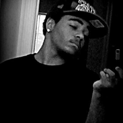 Profile Picture of James Toran (@jamestoran36) on Twitter