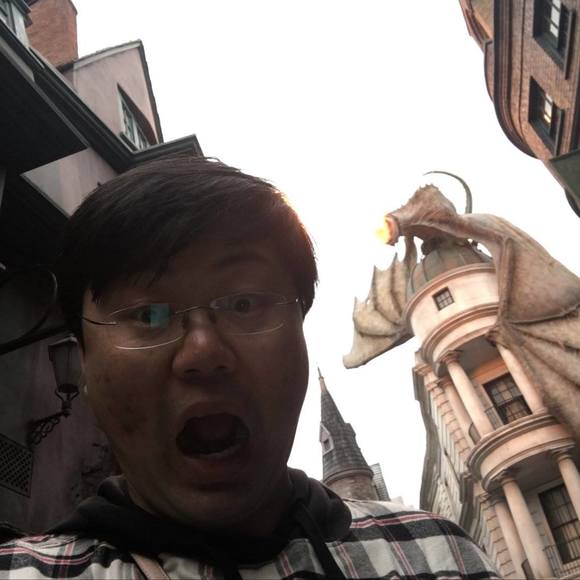 Profile Picture of Bryan Chow (@bryan_chow) on Poshmark