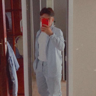 Profile Picture of Aleandro Barbaduomo (@AleandroBarbad7) on Twitter