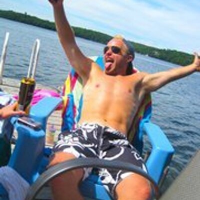 Profile Picture of Bert New (@@BertThunder88) on Twitter