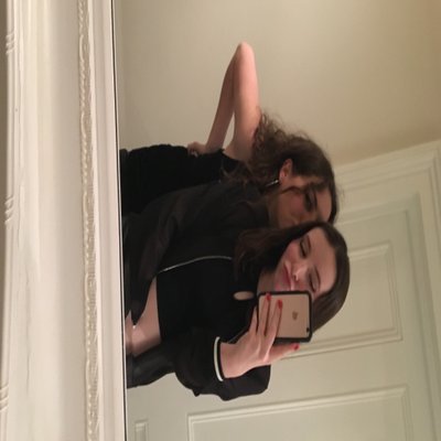 Profile Picture of Camille Braun (@CxmilleBraun) on Twitter
