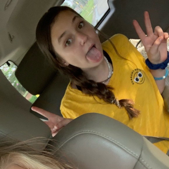 Profile Picture of Jordyn Nichols (@jna07) on Poshmark