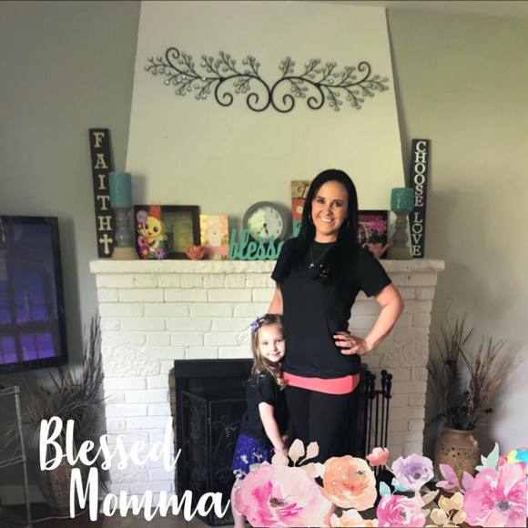 Profile Picture of Kristin Tavolacci (@mrstavo13) on Poshmark