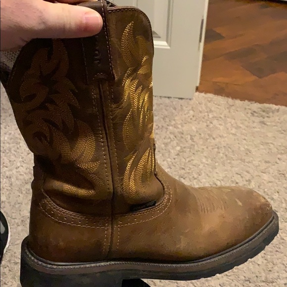 Profile Picture of Mark Abercrombie (@markguide) on Poshmark