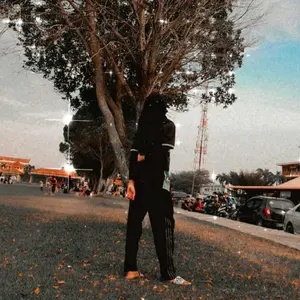 Profile Picture of secantik_pandangan (@secantik_pandangan) on Tiktok