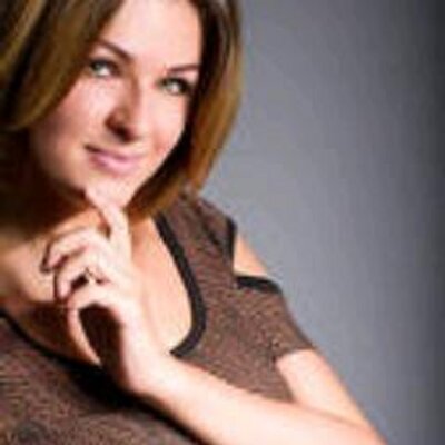 Profile Picture of Barbara Howe (@DifficultMetaph) on Twitter