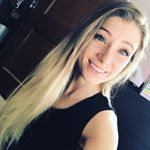 Profile Picture of Carly In The Chocolate Factory (@carlyypotts) on Instagram