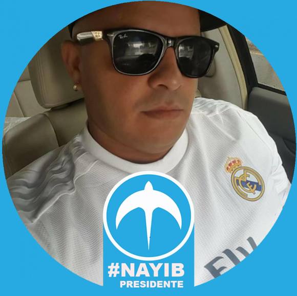 Profile Picture of Elmer Iraheta (@elmeriraheta) on Poshmark