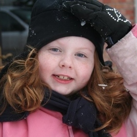 Profile Picture of Julia Harkins (@harkykins) on Poshmark