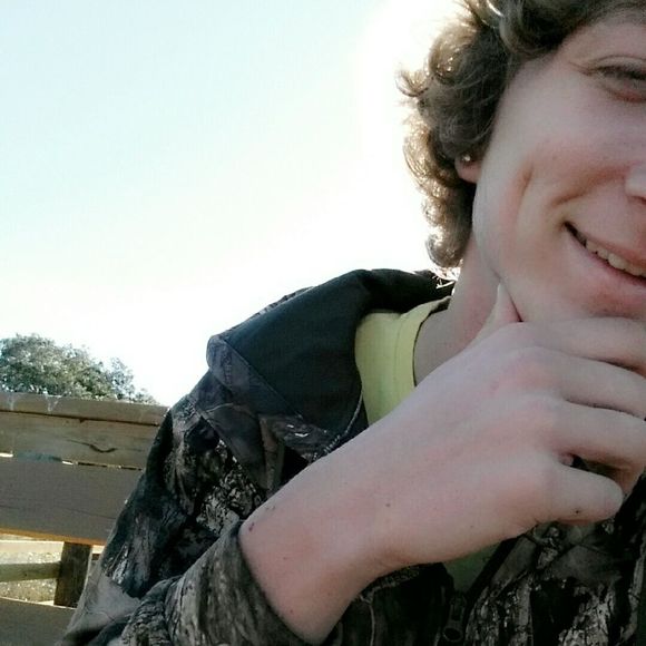 Profile Picture of Sam Grimes jr. (@samgrimes211) on Poshmark