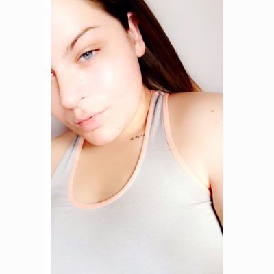 Profile Picture of MACKS ✨ (@_mackieb) on Twitter
