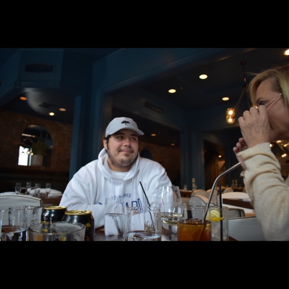 Profile Picture of Vincent Evans (@vinceevnz2) on Poshmark