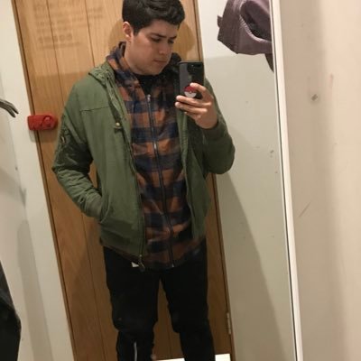 Profile Picture of Christopher Romo (@James_C_Romo) on Twitter