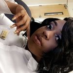 Profile Picture of R O S I E 🇭🇹 (@rozayyyyy__) on Instagram