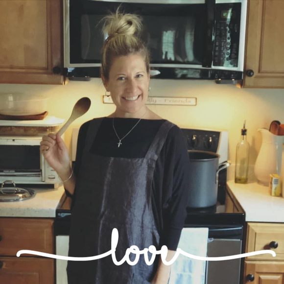 Profile Picture of Heather Algozzine (@twalgo) on Poshmark