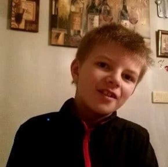 Profile Picture of Hehlahkie Hehlahkie (@hehlahkieh) on Poshmark