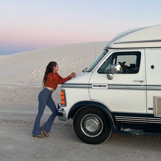 Profile Picture of Alyssa Ball - Van Life Adventures (@adventures.with.alyssa) on Instagram