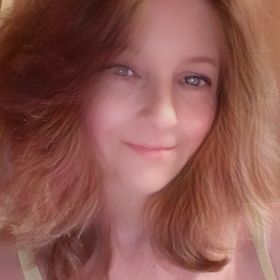 Profile Picture of Debbie Rigdon (@ravensGurl9) on Pinterest