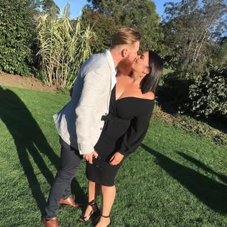 Profile Picture of Caitlin Devine (@caitlindevine) on Instagram