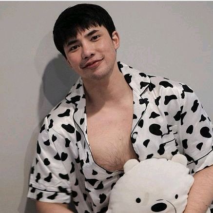 Profile Picture of Adam hoon (@adamhoon042) on Tiktok