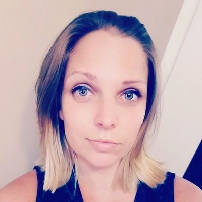 Profile Picture of Diane Buffington (@Diane0526) on Twitter