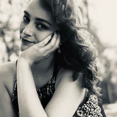 Profile Picture of Michaela Zachary (@Owl_Hunter) on Twitter