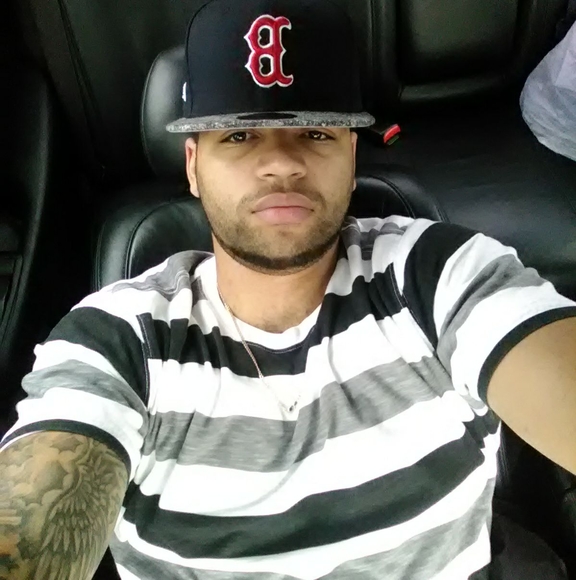 Profile Picture of Tyler Delorey (@thefuture14hn) on Poshmark