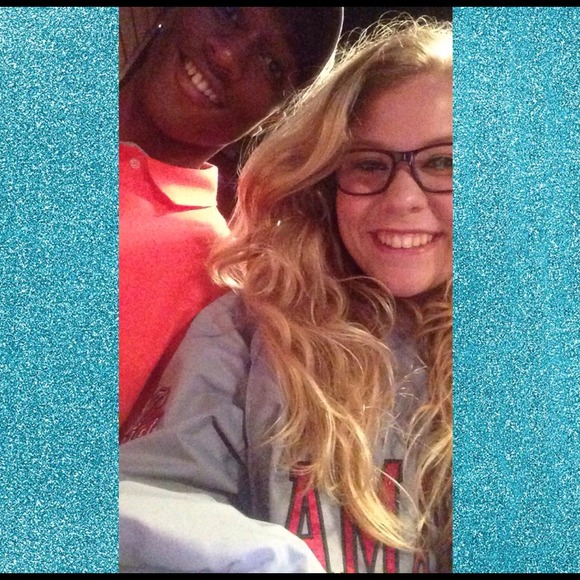 Profile Picture of Erin Mcgrath (@erinmcgrath17) on Poshmark