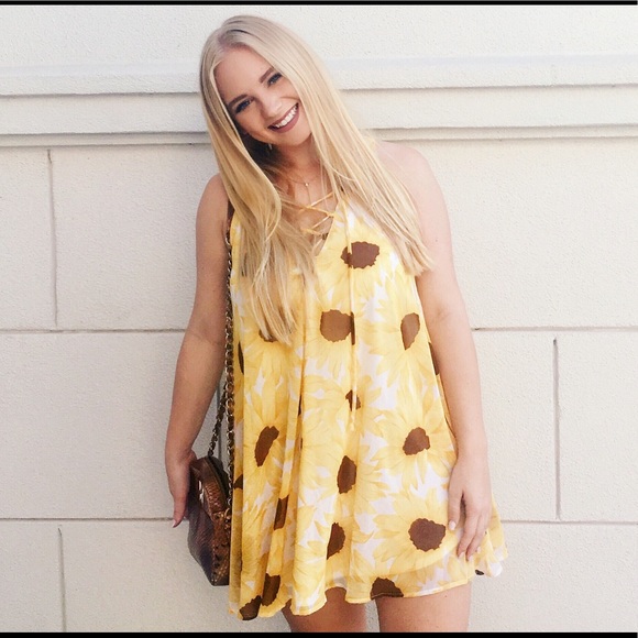 Celia Wakeling - Poshmark Profile Picture of Celia Wakeling (@cwake29) on Poshmark