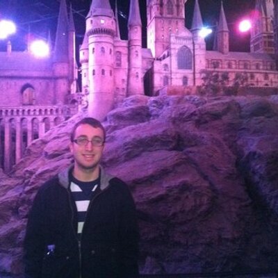 Profile Picture of Tom McIvor (@tomster456) on Twitter