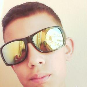 Profile Picture of Simon Acevedo (@simonacevedo951) on Twitter