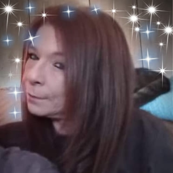 Profile Picture of Kim Strittmatter (@kimstrittmatter) on Poshmark