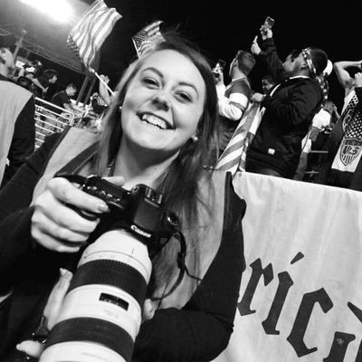 Profile Picture of Brittany Campbell (@bnicolefoto) on Twitter