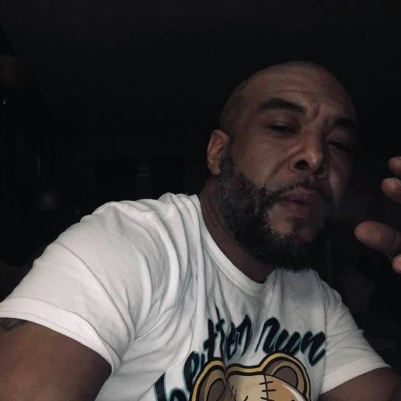 Profile Picture of Jason Mcdonald (@jasonmcdonal362) on Poshmark