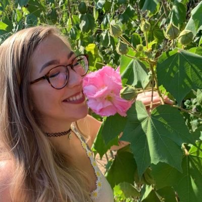 Profile Picture of Meredith Capps (@Merpadilly) on Twitter