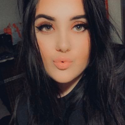 Profile Picture of Katelyn Ogle (@katelynogle3) on Twitter
