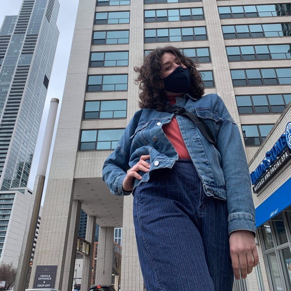 Profile Picture of Savanna Thomas (@savannahopes) on Poshmark