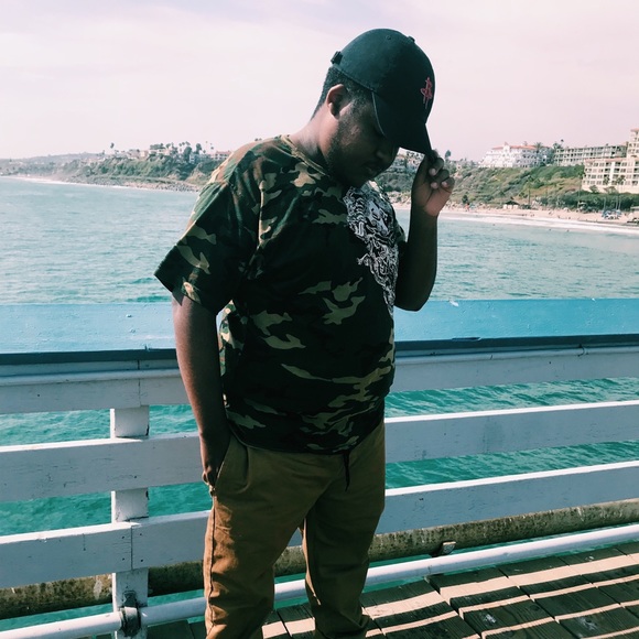 Profile Picture of Bryan Teal (@imbryy) on Poshmark
