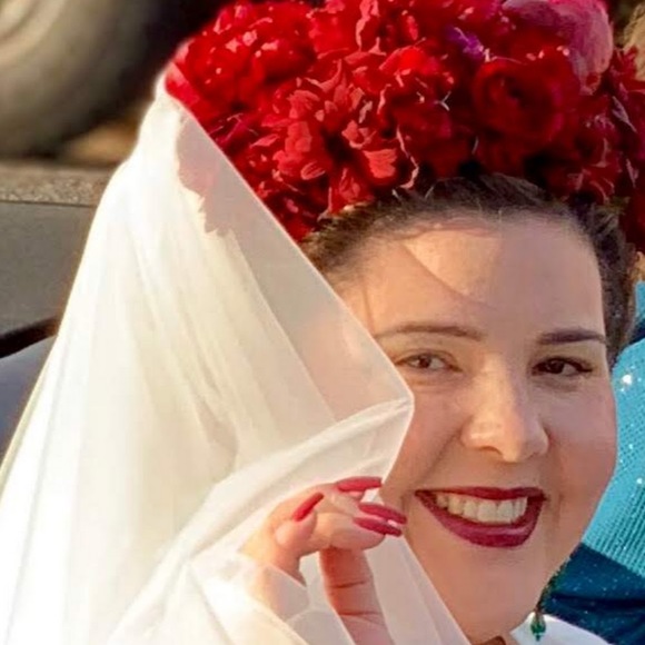 Profile Picture of Elyse Boylan (@elyseboylan) on Poshmark