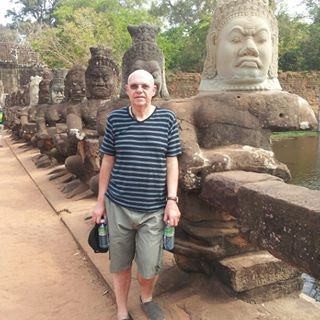 Profile Picture of Jona Jan Frenkiel (@jonajan.frenkiel) on Facebook