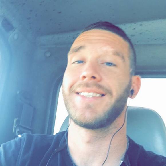 Profile Picture of Luke Harris (@lukeharris219) on Poshmark